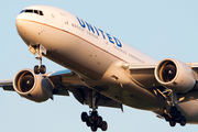 United Airlines Boeing 777-222(ER) (N227UA) at  London - Heathrow, United Kingdom