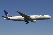 United Airlines Boeing 777-222(ER) (N227UA) at  London - Heathrow, United Kingdom