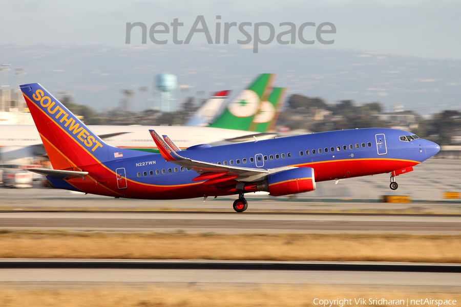 Southwest Airlines Boeing 737-7H4 (N227WN) | Photo 77758