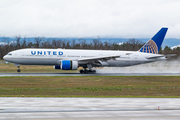 United Airlines Boeing 777-222 (N228UA) at  Frankfurt am Main, Germany