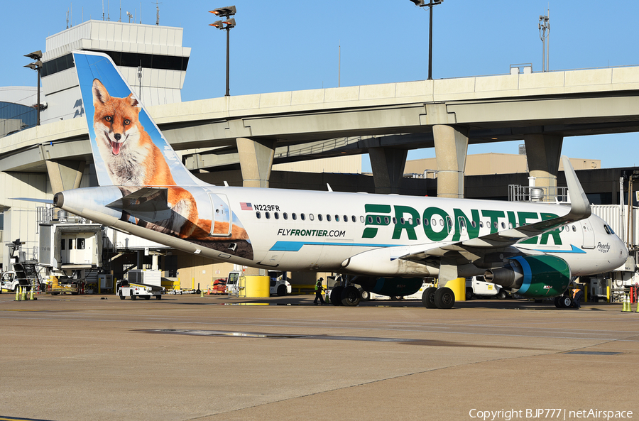 Frontier Airlines Airbus A320-214 (N229FR) | Photo 241109