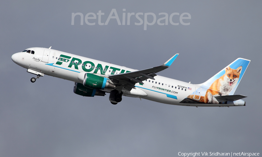Frontier Airlines Airbus A320-214 (N229FR) | Photo 132631