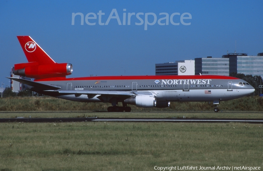 Northwest Airlines McDonnell Douglas DC-10-30 (N229NW) | Photo 416926