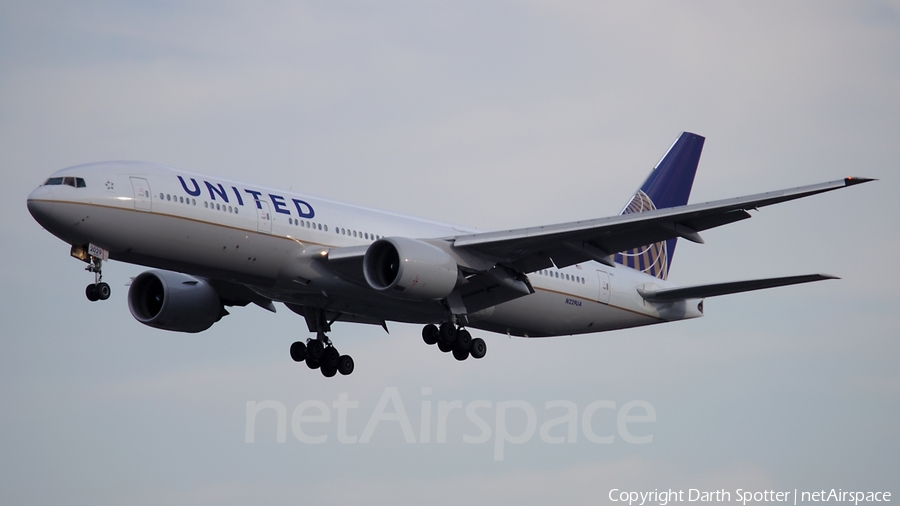 United Airlines Boeing 777-222(ER) (N229UA) | Photo 212127