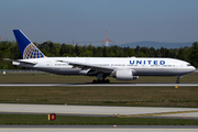 United Airlines Boeing 777-222(ER) (N229UA) at  Frankfurt am Main, Germany