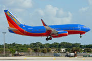 Southwest Airlines Boeing 737-7H4 (N229WN) at  Ft. Lauderdale - International, United States