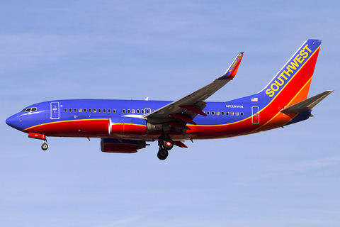 Southwest Airlines Boeing 737-7H4 (N229WN) at  Los Angeles - International, United States