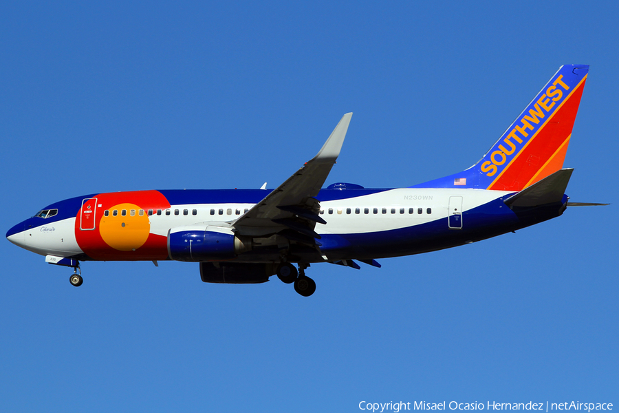 Southwest Airlines Boeing 737-7H4 (N230WN) | Photo 69005