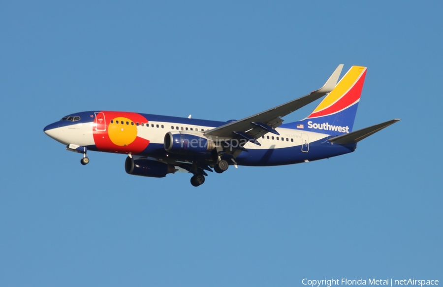 Southwest Airlines Boeing 737-7H4 (N230WN) | Photo 621089