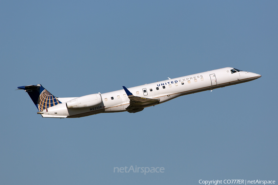United Express (ExpressJet Airlines) Embraer ERJ-145XR (N23139) | Photo 110140