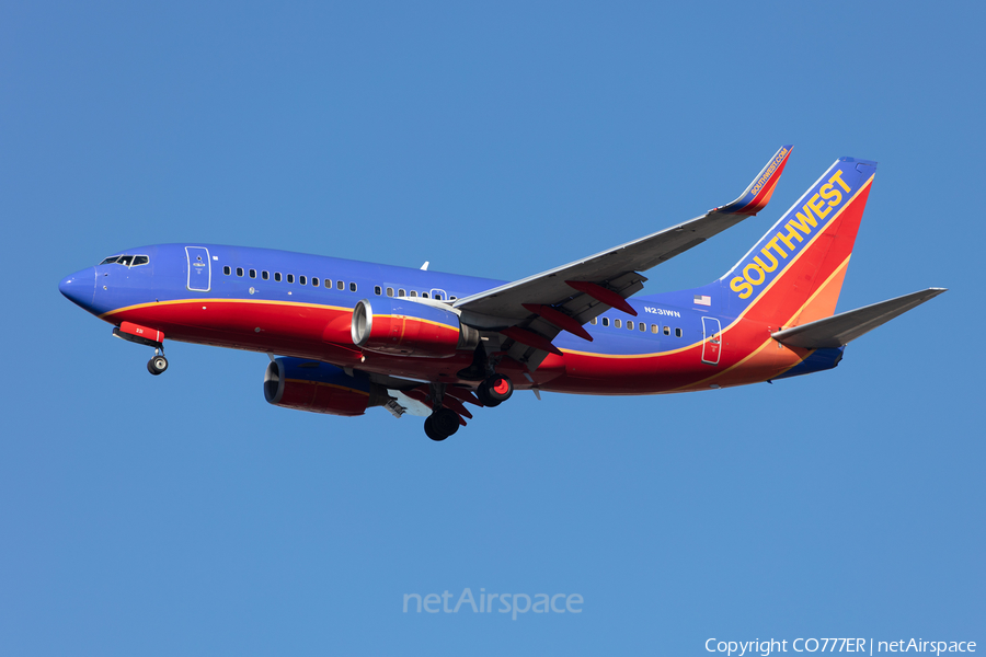 Southwest Airlines Boeing 737-7H4 (N231WN) | Photo 506087