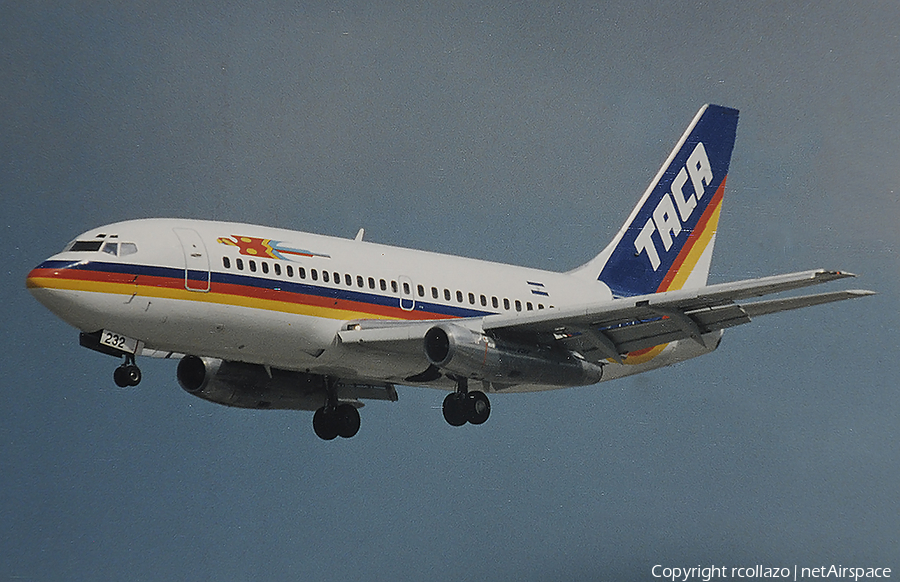 TACA International Airlines Boeing 737-296(Adv) (N232TA) | Photo 98192