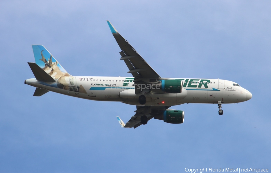 Frontier Airlines Airbus A320-214 (N233FR) | Photo 656615