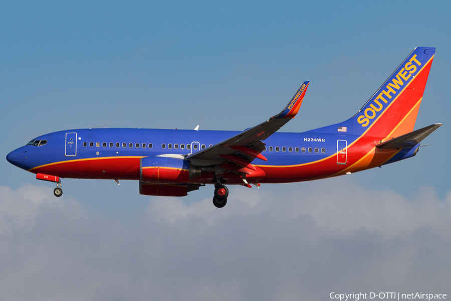 Southwest Airlines Boeing 737-7H4 (N234WN) | Photo 143750