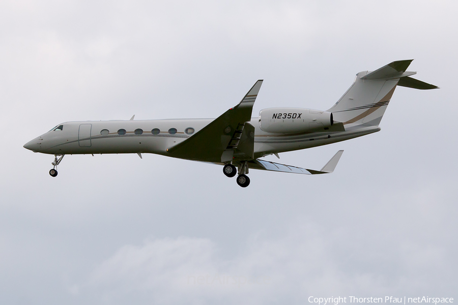 (Private) Gulfstream G-V-SP (G550) (N235DX) | Photo 106338