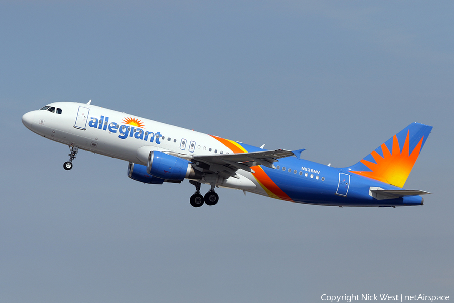 Allegiant Air Airbus A320-214 (N235NV) | Photo 297285