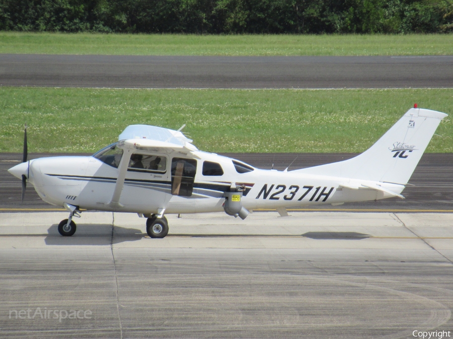 (Private) Cessna T206H Turbo Stationair (N2371H) | Photo 213214