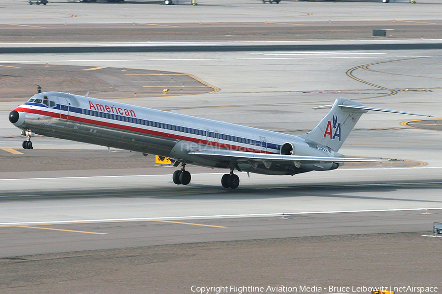 American Airlines McDonnell Douglas MD-82 (N237AA) | Photo 174929