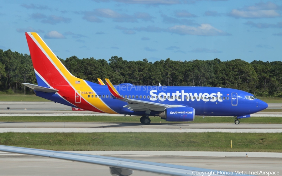Southwest Airlines Boeing 737-7H4 (N237WN) | Photo 610099