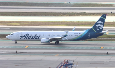 Alaska Airlines Boeing 737-990(ER) (N238AK) at  Los Angeles - International, United States