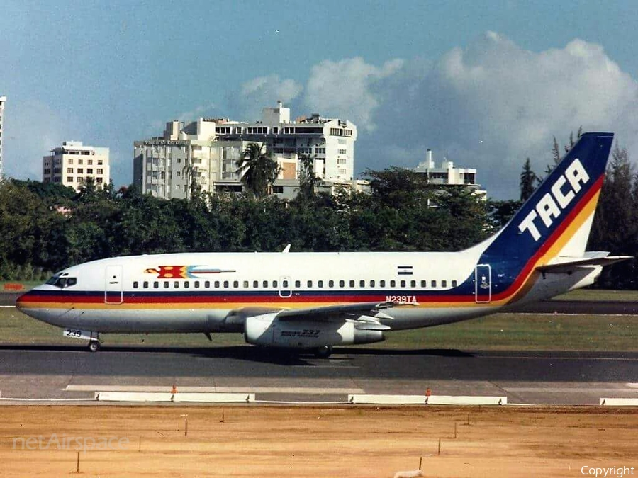 TACA International Airlines Boeing 737-25A(Adv) (N239TA) | Photo 72255
