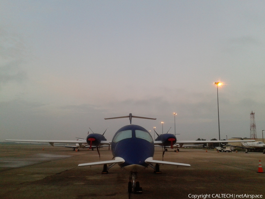 (Private) Piaggio P.180 Avanti (N23RF) | Photo 29545