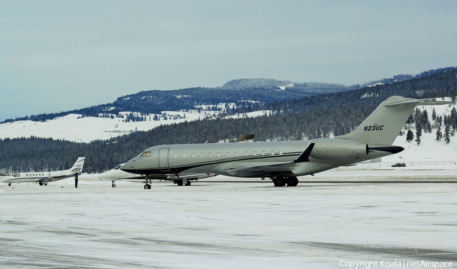 (Private) Bombardier BD-700-1A10 Global Express (N23UC) | Photo 540131