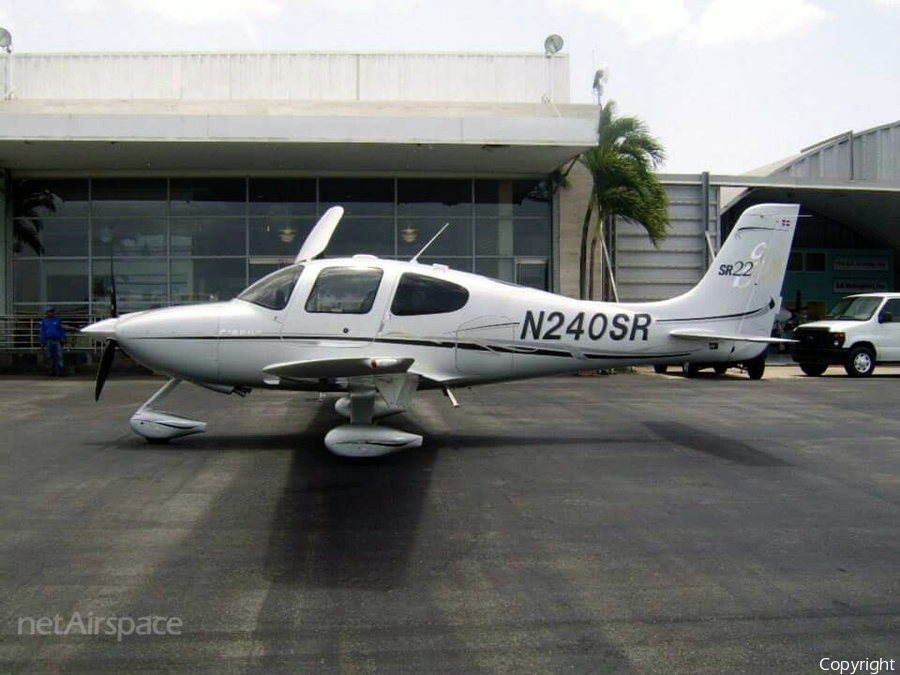 (Private) Cirrus SR22 G3 GTS (N240SR) | Photo 67021