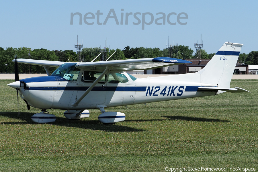 (Private) Cessna 172M Skyhawk (N241KS) | Photo 554452