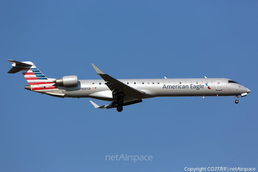 American Eagle (Mesa Airlines) Bombardier CRJ-900ER (N241LR) | Photo 86984