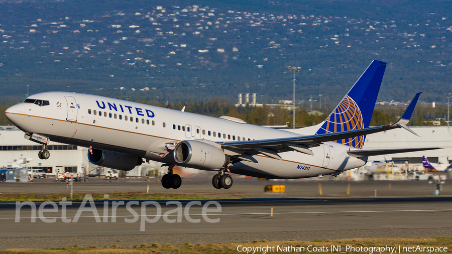 United Airlines Boeing 737-824 (N24211) | Photo 165288