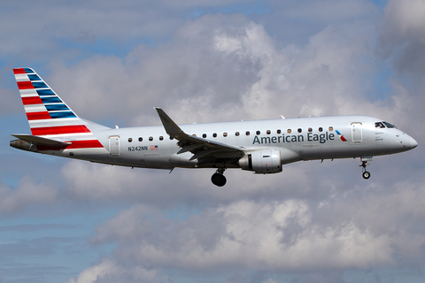 American Eagle (Envoy) Embraer ERJ-175LR (ERJ-170-200LR) (N242NN) at  Miami - International, United States