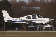 (Private) Cirrus SR20 (N242PS) at  Hamburg - Fuhlsbuettel (Helmut Schmidt), Germany