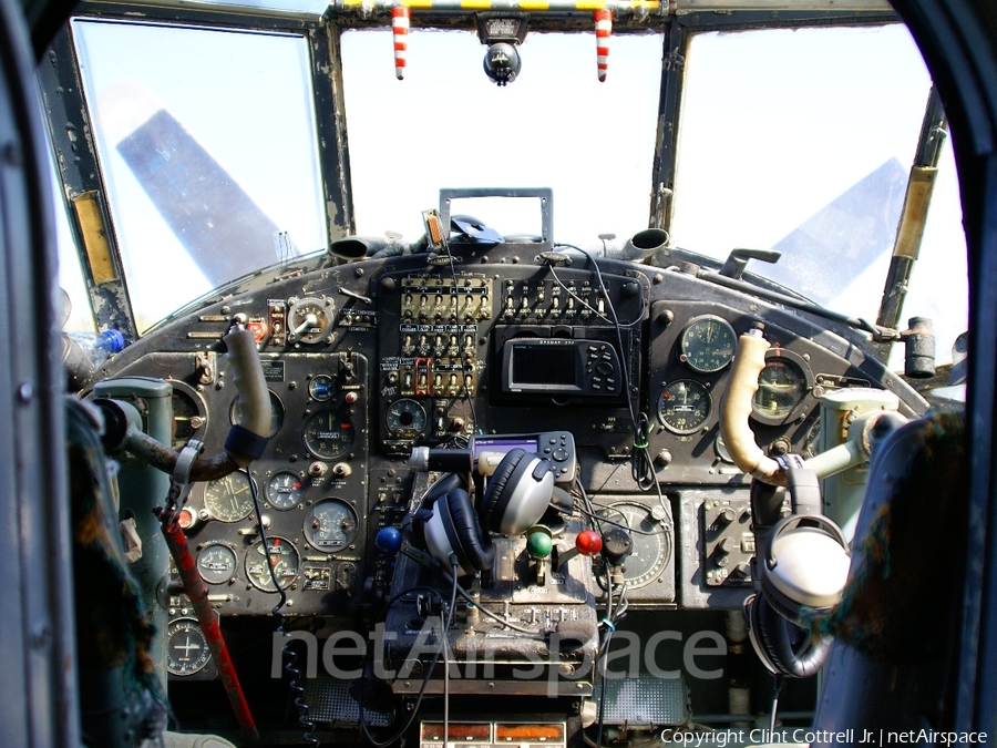 (Private) Antonov An-2P (N2445) | Photo 41259