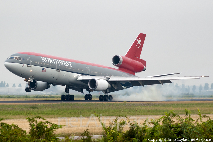 Northwest Airlines McDonnell Douglas DC-10-30 (N244NW) | Photo 27579