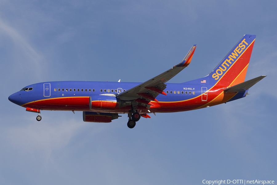 Southwest Airlines Boeing 737-7H4 (N246LV) | Photo 279735