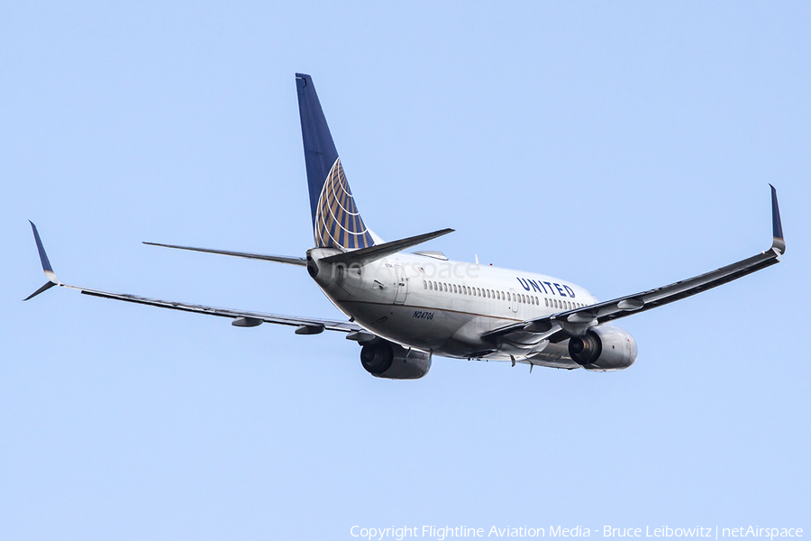 United Airlines Boeing 737-724 (N24706) | Photo 336482