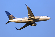 United Airlines Boeing 737-724 (N24706) at  Houston - George Bush Intercontinental, United States