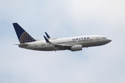 United Airlines Boeing 737-724 (N24706) at  Chicago - O'Hare International, United States