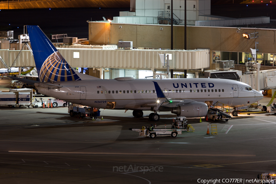 United Airlines Boeing 737-724 (N24729) | Photo 104749