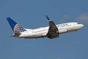 United Airlines Boeing 737-724 (N24729) at  Houston - George Bush Intercontinental, United States