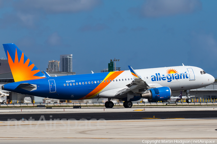 Allegiant Air Airbus A320-214 (N247NV) | Photo 226475