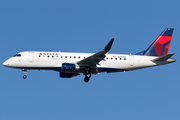 Delta Connection (SkyWest Airlines) Embraer ERJ-175LR (ERJ-170-200LR) (N247SY) at  Seattle/Tacoma - International, United States