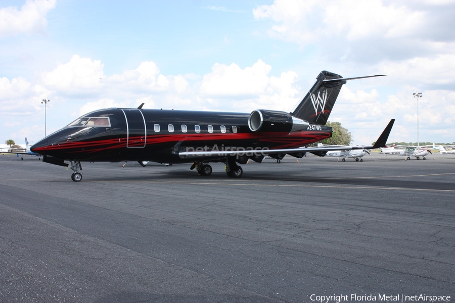 (Private) Bombardier CL-600-2B16 Challenger 604 (N247WE) | Photo 300189