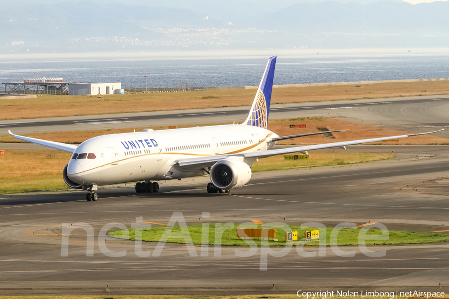United Airlines Boeing 787-9 Dreamliner (N24972) | Photo 426809