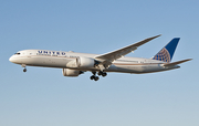 United Airlines Boeing 787-9 Dreamliner (N24972) at  Los Angeles - International, United States