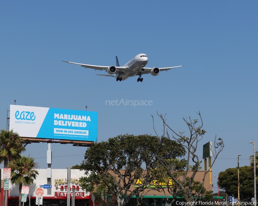 United Airlines Boeing 787-9 Dreamliner (N24972) | Photo 378599