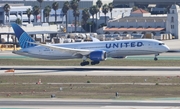 United Airlines Boeing 787-9 Dreamliner (N24976) at  Los Angeles - International, United States