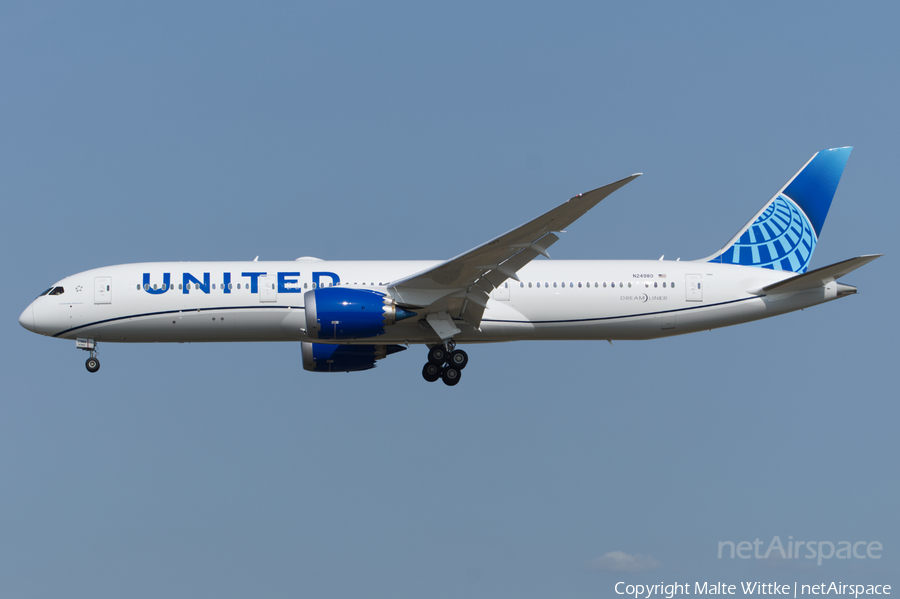 United Airlines Boeing 787-9 Dreamliner (N24980) | Photo 440846