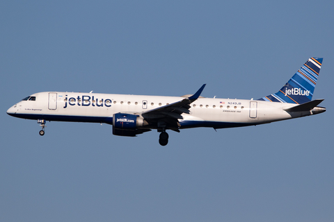 JetBlue Airways Embraer ERJ-190AR (ERJ-190-100IGW) (N249JB) at  New York - John F. Kennedy International, United States